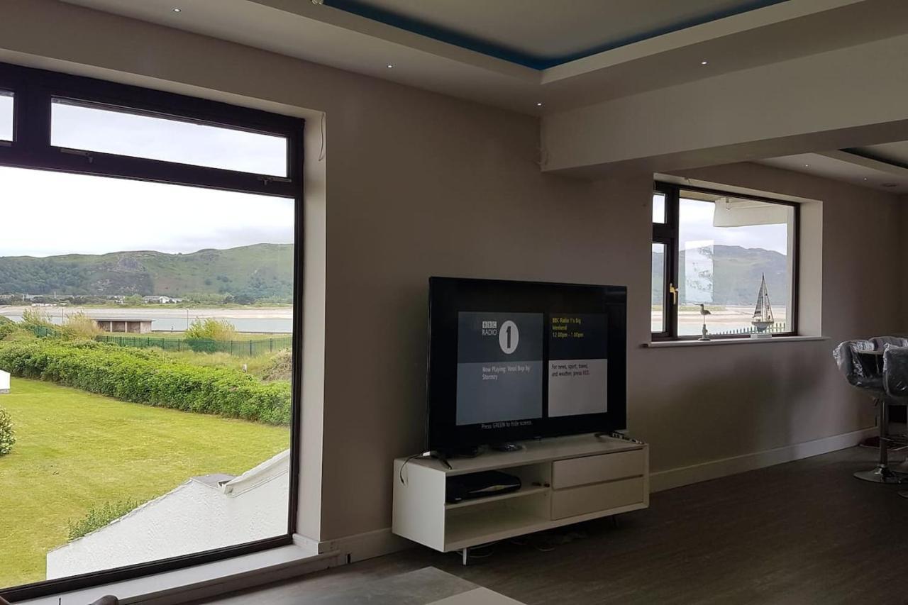 3 Bedroom Deganwy Sea View Beach House Ll31 المظهر الخارجي الصورة